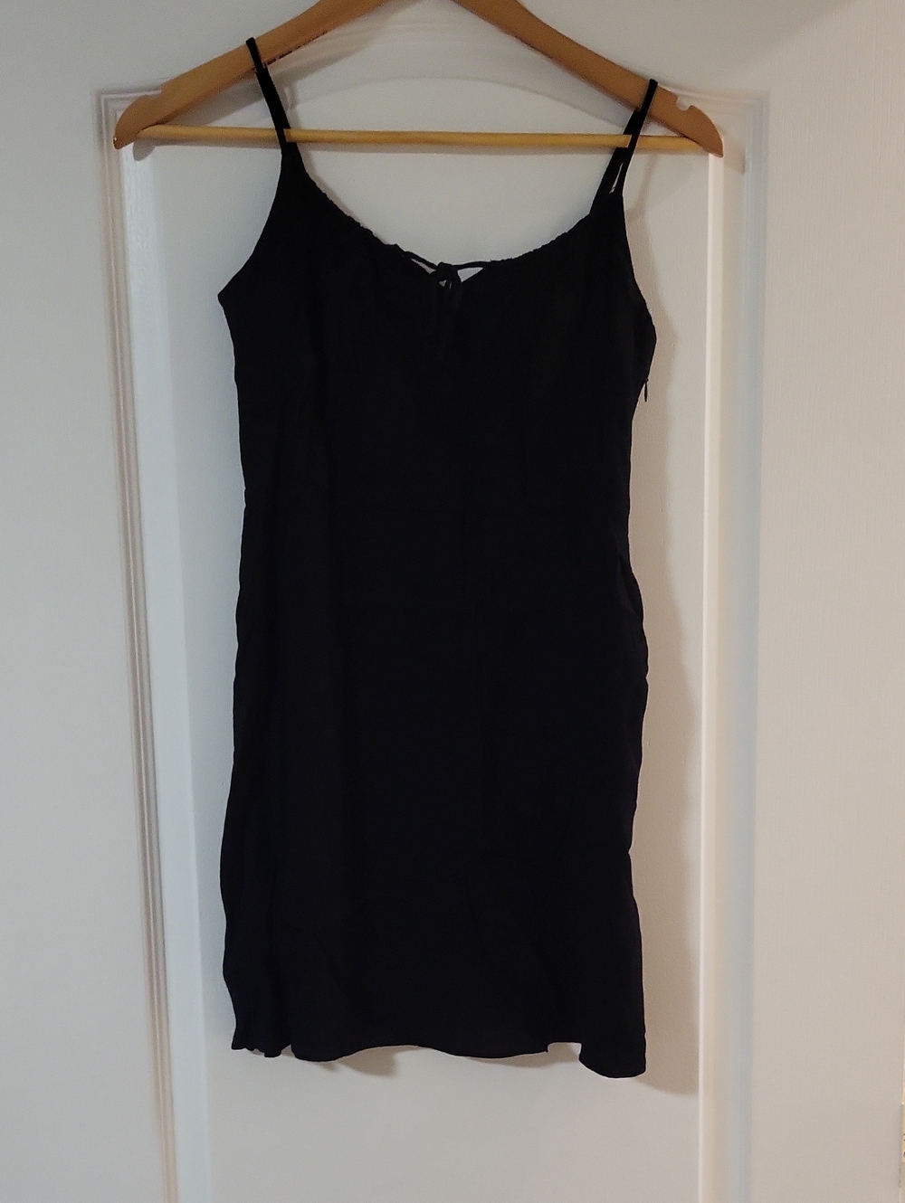 Wilfred Black Mini Dress With Side Zipper